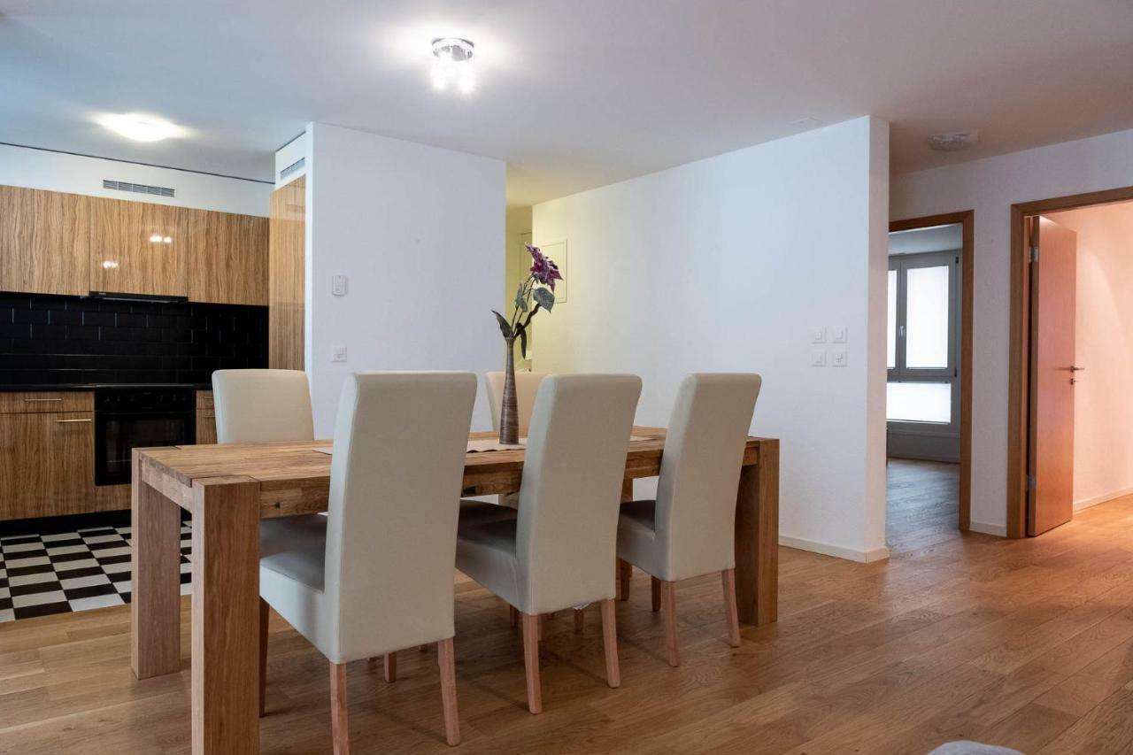 Family Apartment Near The Train Station Vevey Exterior photo